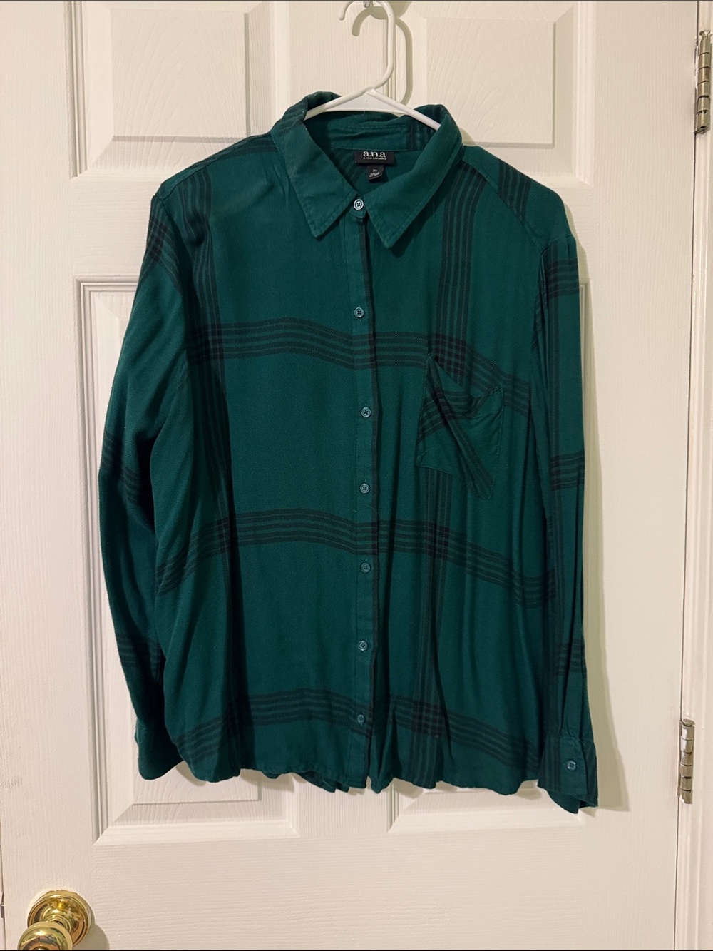 Casual Green Plaid Button-Up Shirt - women